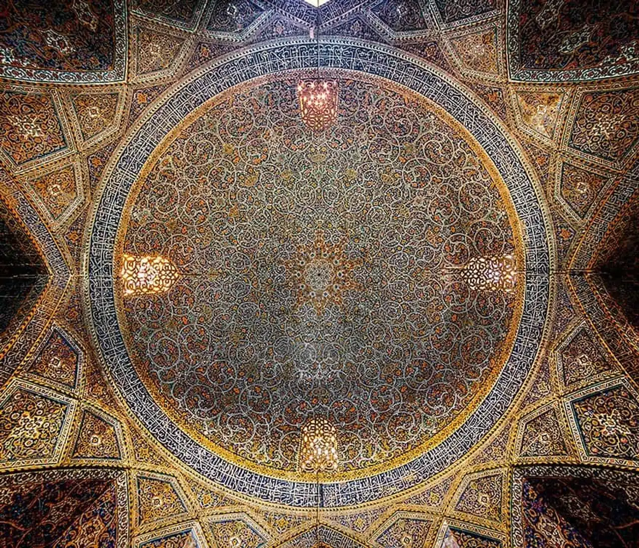 Photos from inside mosques in Iran by Mohammad Domiri