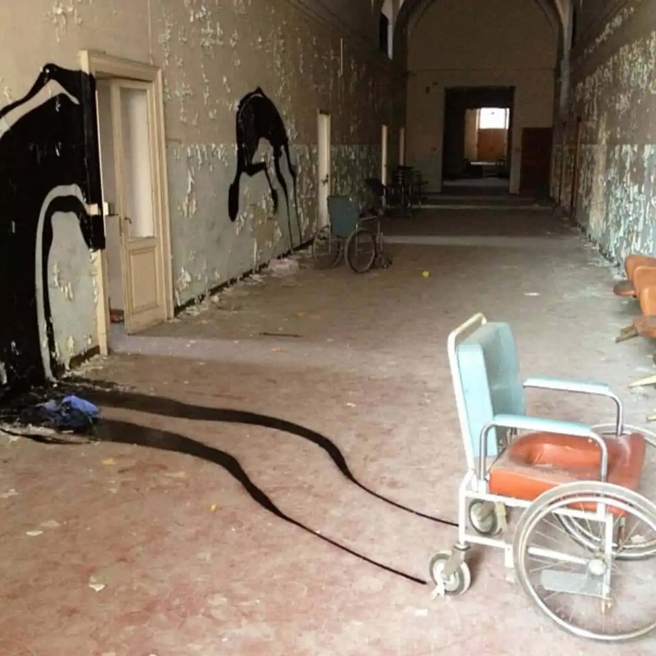 Strange and terrifying places in the world