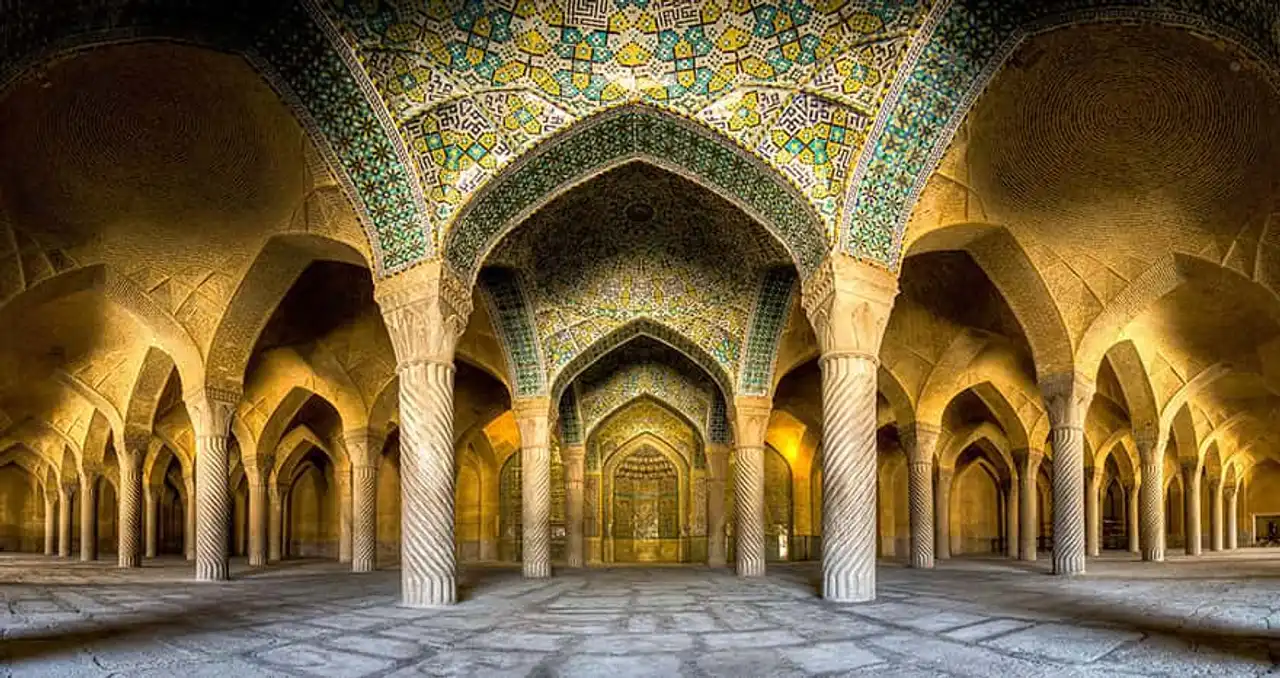 Photos from inside mosques in Iran by Mohammad Domiri