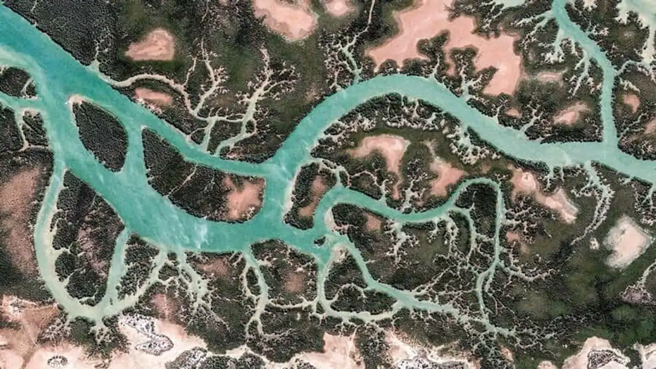 google Earth satellite pictures, strange landscapes