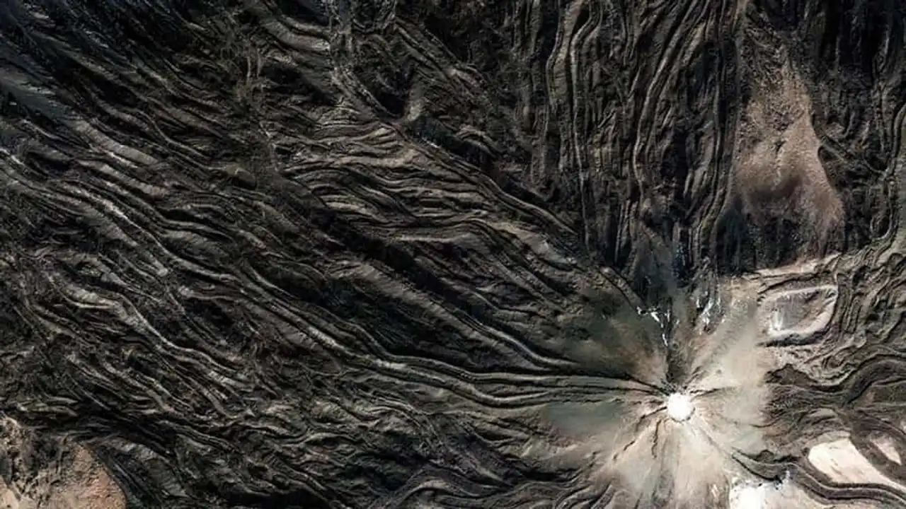 google Earth satellite pictures, strange landscapes