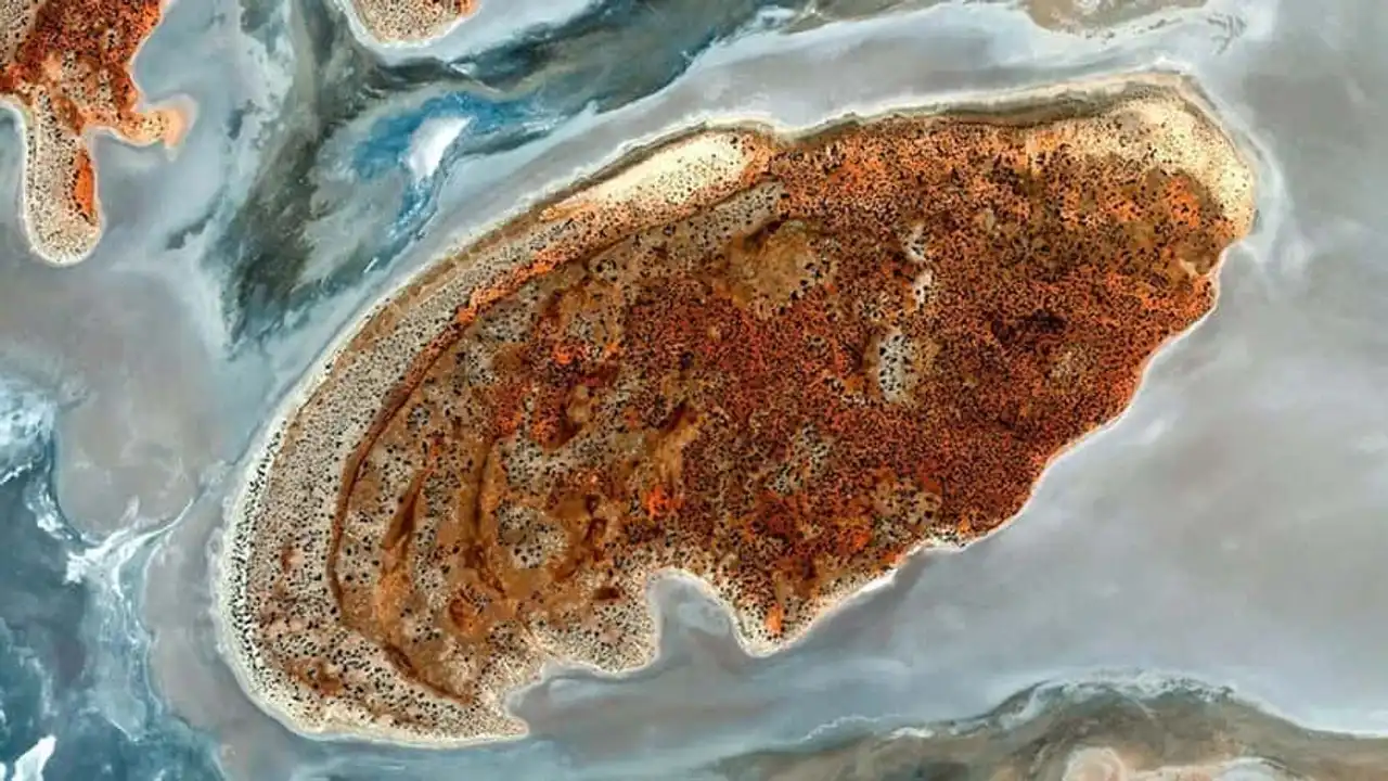 google Earth satellite pictures, strange landscapes