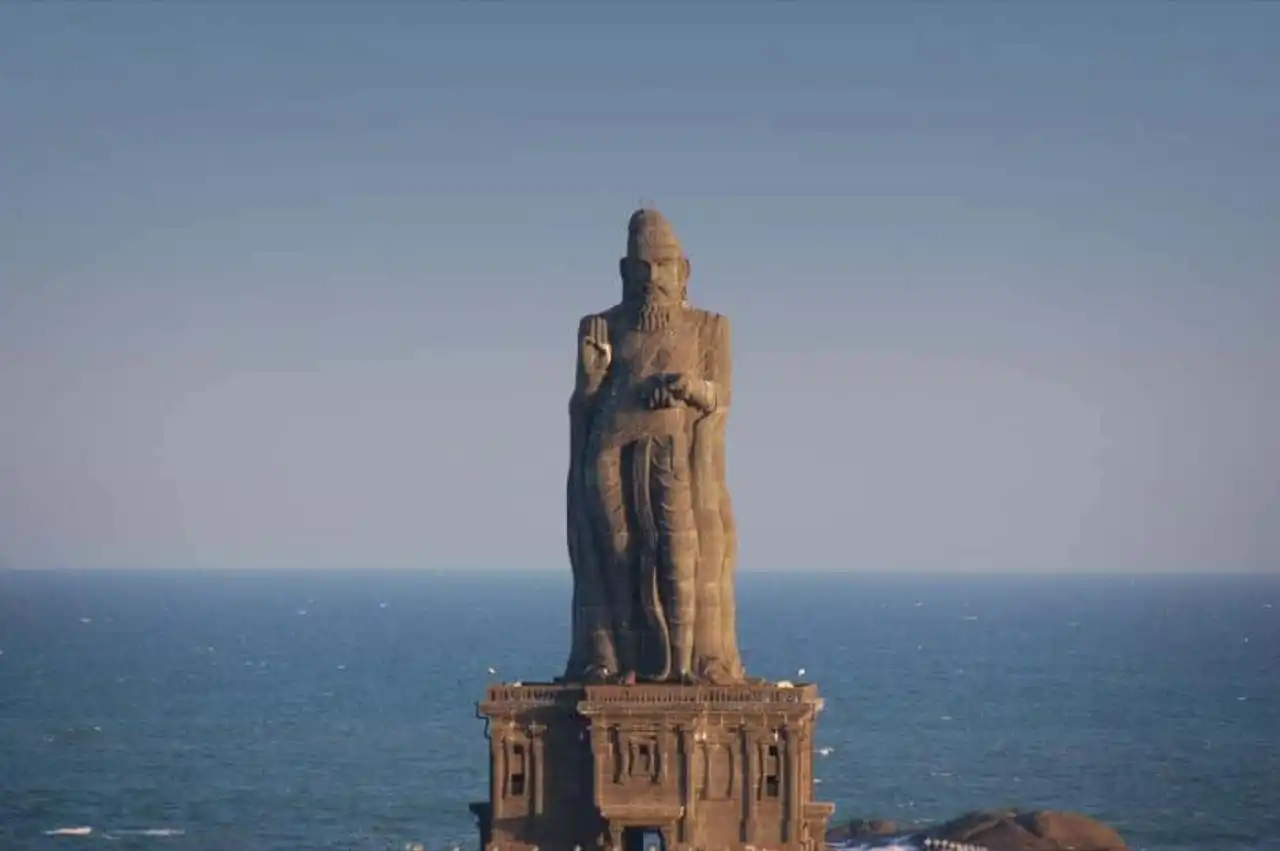 gigantic, colossal and enormous statues and monuments in the world