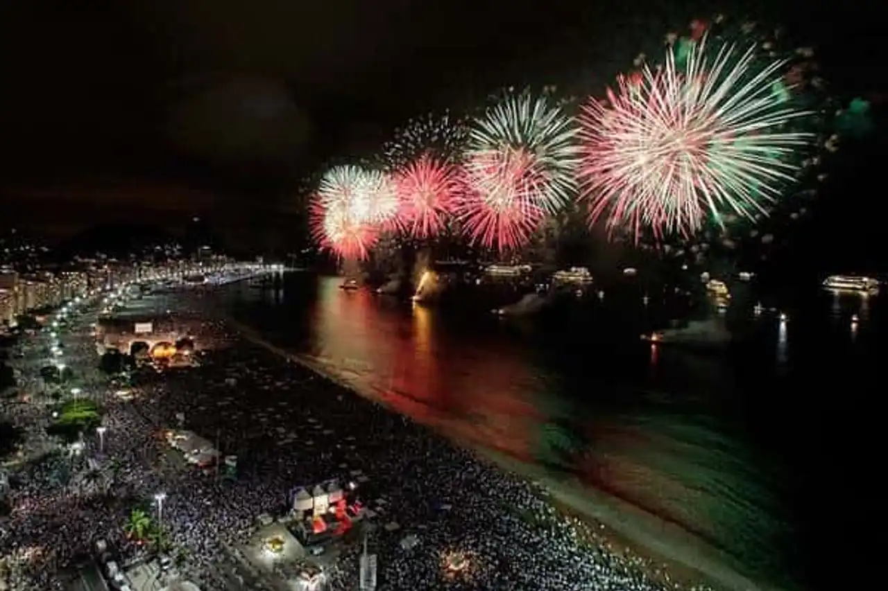 fireworks rio de janeiro