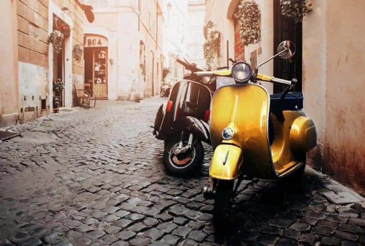 Guided tours in Rome, Vespa