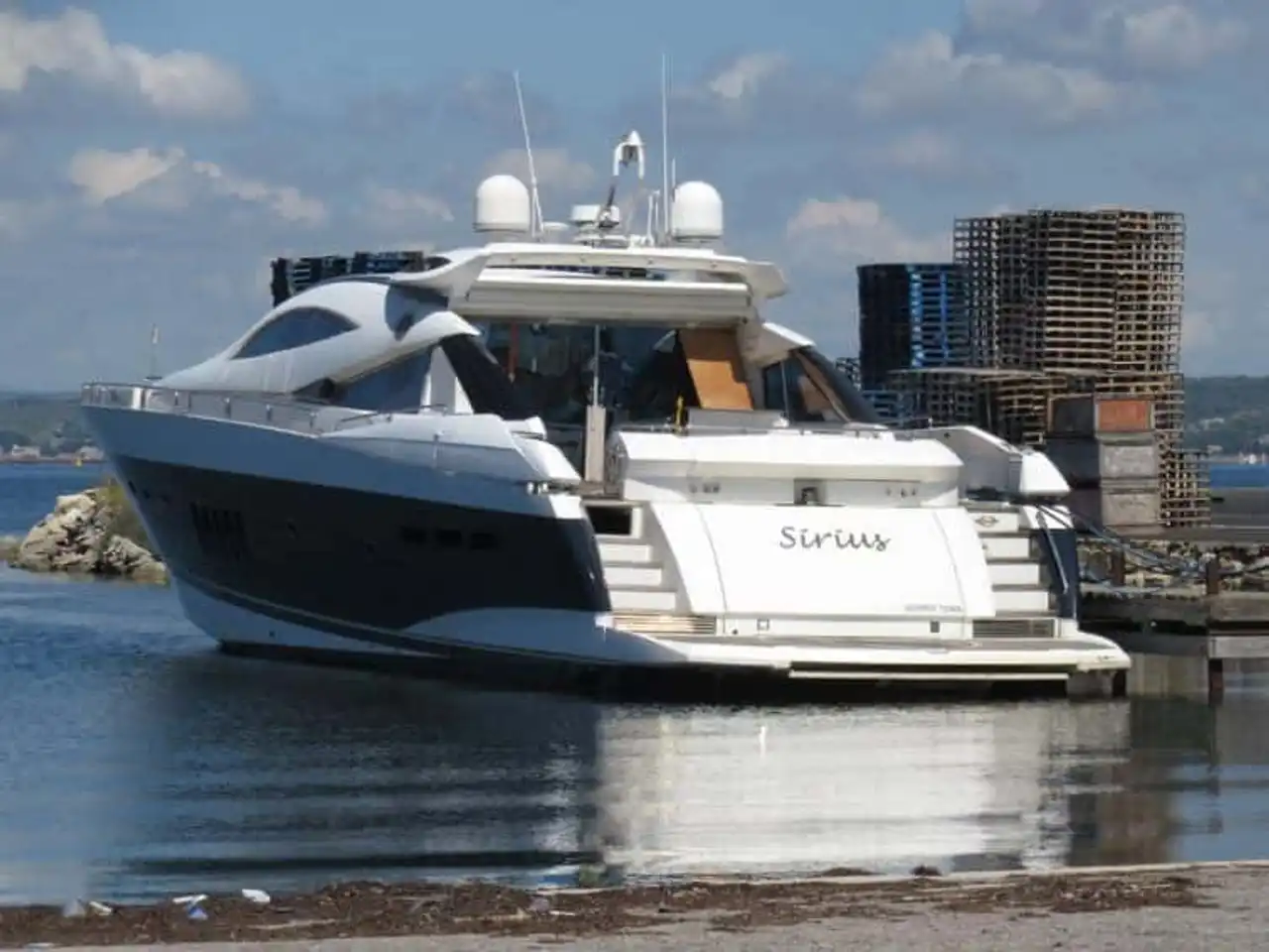 A yacht in Sète