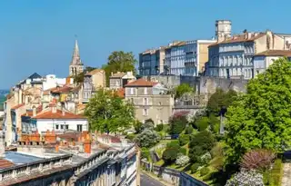 Airbnb Angouleme: the best Airbnb rentals in Angouleme