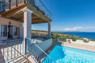 Airbnb Roquebrune-sur-Argens: the best Airbnb rentals in Roquebrune