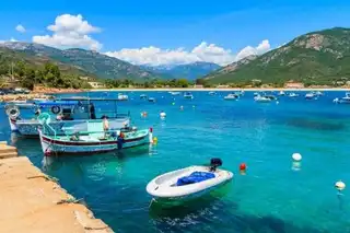 Boat rental in Cargese: how to do and where?