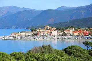 Boat rental in Saint-Florent: how to do and where?