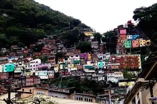 Explore a favela of Rio de Janeiro in jeep