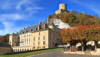 In which area house in La Roche Guyon?