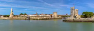 Where to do ascent parachute in La Rochelle and its surroundings?