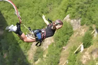 Where to jump to the elastic in the Gorges du Verdon?