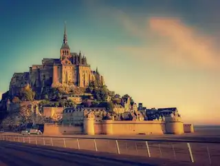 Where to sleep near Mont Saint Michel?