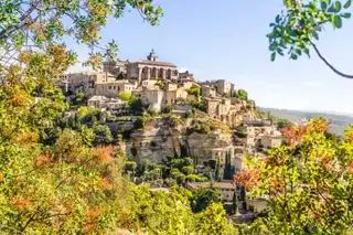 Where to stay in the Luberon area?