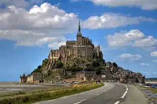 Mont Saint-Michel flight: by plane, ULM or helicopter