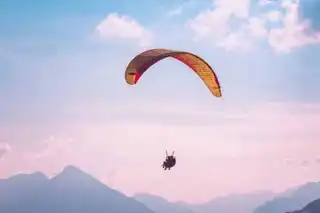 Places to Paragliding in Interlaken