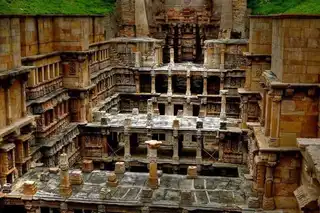 Rani-ki-Vav, Queen's Grade Well, India