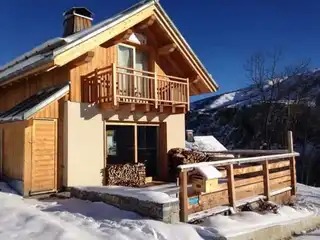 The 8 most beautiful chalets for rent in Sybelles