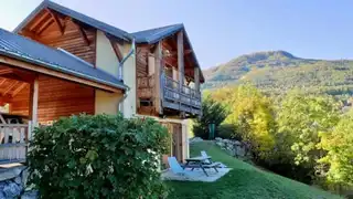 The 9 most beautiful chalets for rent in Risoul %