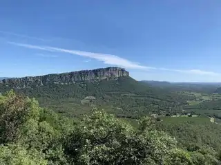 The 4 most beautiful hikes to do at Pic Saint Loup