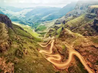 Top 15 of the most beautiful roads in the world • Wanderlix