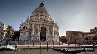 Virtual Tour of Venice with Google Street View