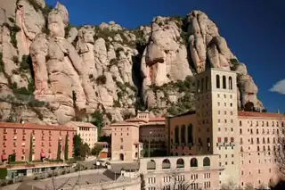 Visit Montserrat and its abbey from Barcelona