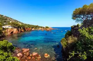 Visit the Calanques de l’Estérel