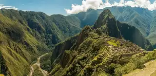 Visit the Machu Picchu: discovering its secrets