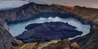 11 volcano climbs to be made in the world