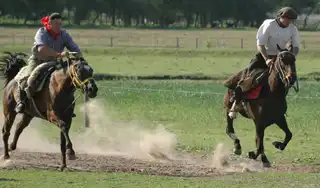 Visit an Argentine ranch with the gauchos from Buenos Aires