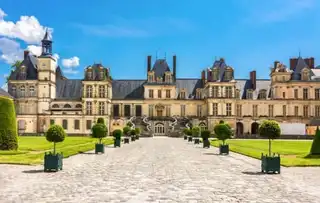 Visit the Château de Fontainebleau: tickets, prices, times