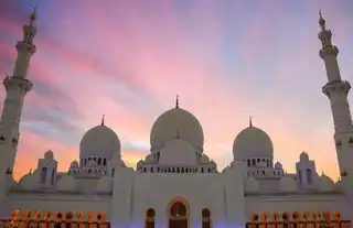 Visit the Sheikh Zayed Mosque in Abu Dhabi: tickets, prices, schedules