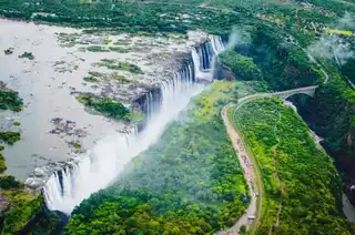 Visit the Victoria Falls (Zambia / Zimbabwe): Bookings & Rates