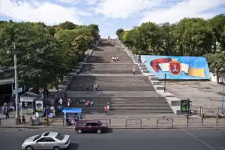 Step up the steps of the Escalier du Potemkine in Odessa