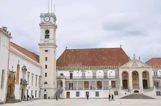 In which quarter house in Coimbra?