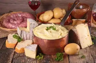 The 24 regional specialties in Occitania