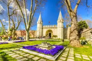 Visit Topkapi Palace: tickets, prices, timetables • Wanderlix