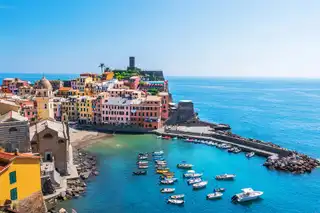 Les Cinque Terre in Camping-Car: rental, tips, areas, routes