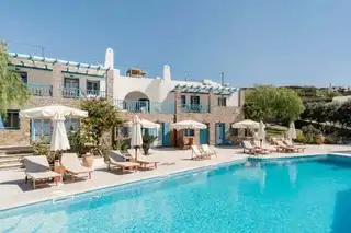 Airbnb Cyclades: the 12 best Airbnb rentals in the Cyclades