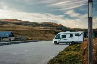 Le Cantal en Camping-Car : location, conseils, areas, routes