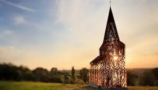 In Looz, Belgium, a church read between the lines