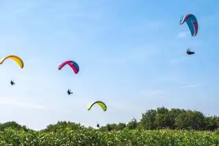 Where to go for a parachute jump in Normandy?