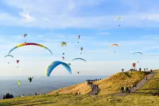 4 places to make paragliding in the Puy de Dôme