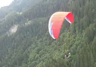 9 places to make paragliding in the Vosges