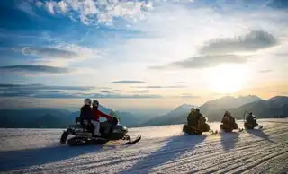 10 places to make snowmobile in the Alps