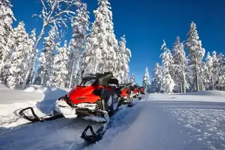 4 places to make snowmobile in the Pyrenees