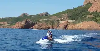 Jet ski rental in Saint-Raphaël: how to do and where?